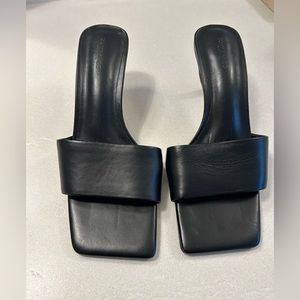 Tony Bianchi black heeled sandal